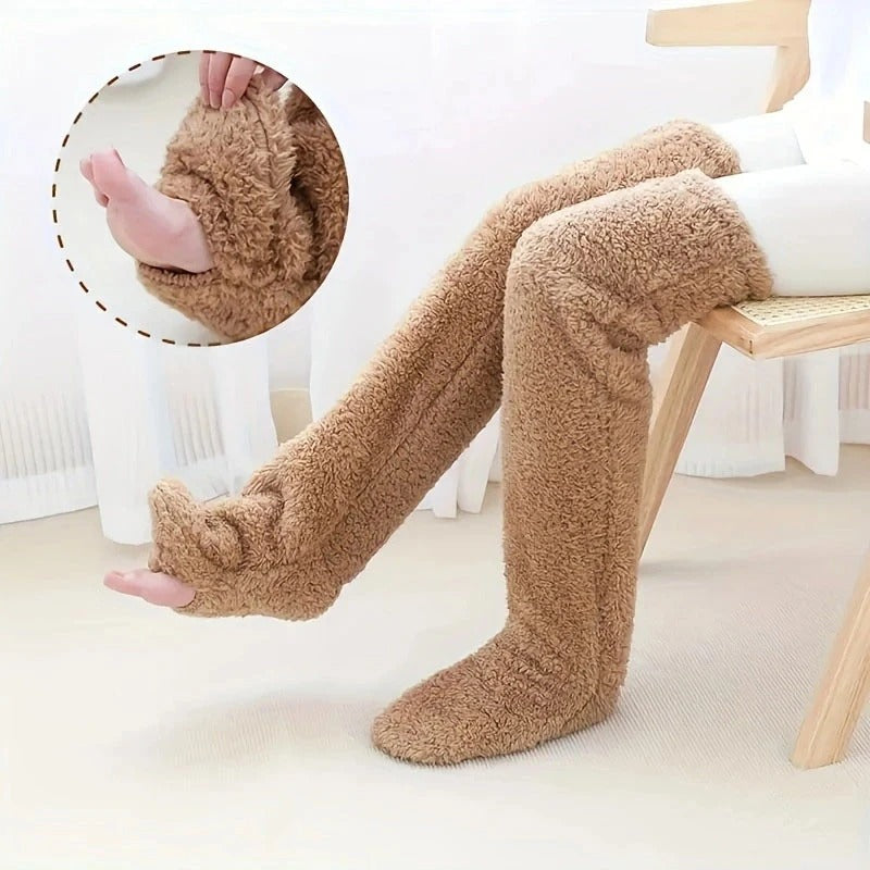 Comfortable long leg warmers | HUGSOCKS